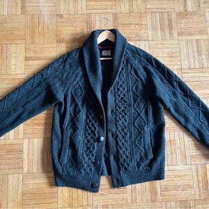 Men's Green Cable Knit Sweater